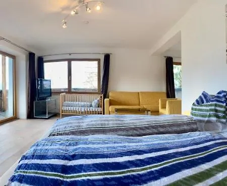 Relax Land Terrassen Apartment Grinzens